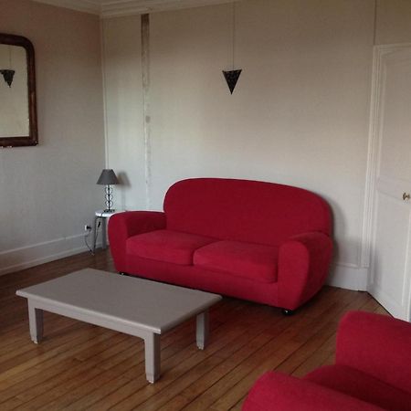 Appartement En Centre Ville Nevers Bagian luar foto