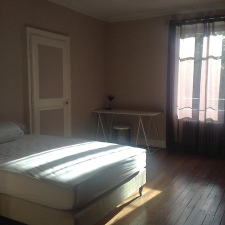 Appartement En Centre Ville Nevers Bagian luar foto