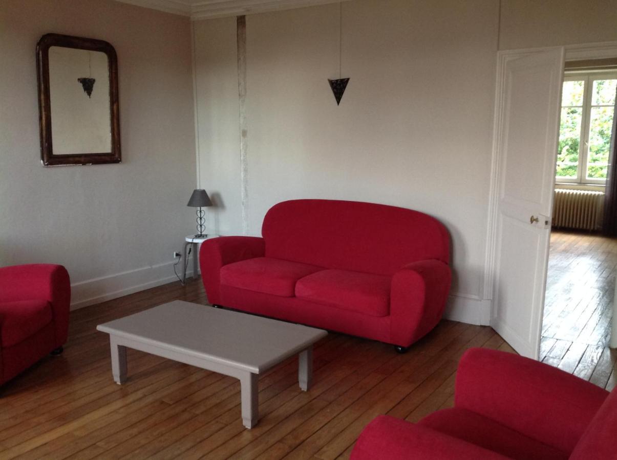 Appartement En Centre Ville Nevers Bagian luar foto