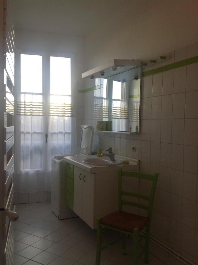 Appartement En Centre Ville Nevers Bagian luar foto